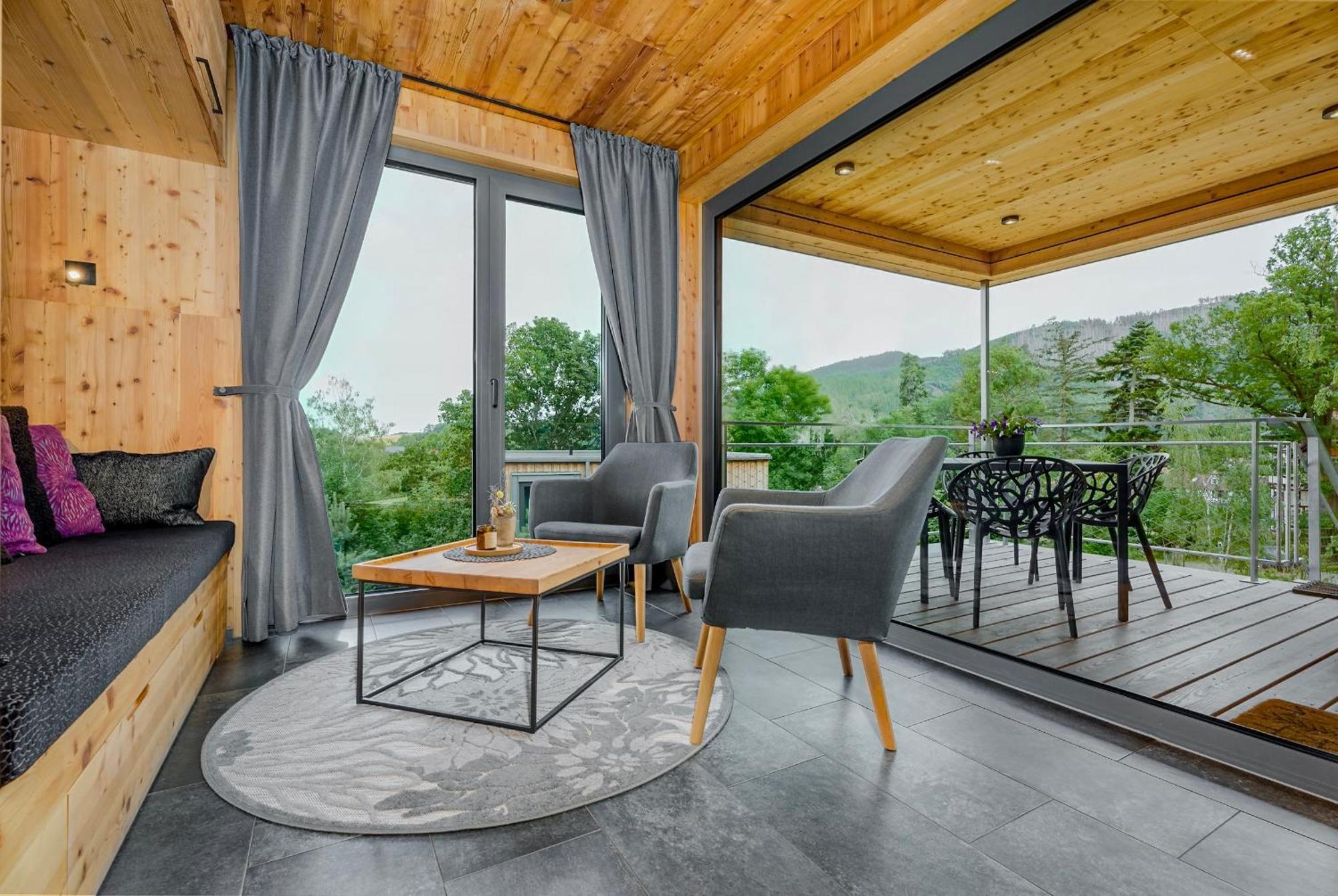 Baumwipfel-Resort "Lug Ins Land" Илзенбург Екстериор снимка